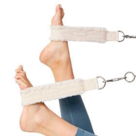 Pair of ELEMENTS Pilates Single Loop Straps with dual D-rings, faux fur lining